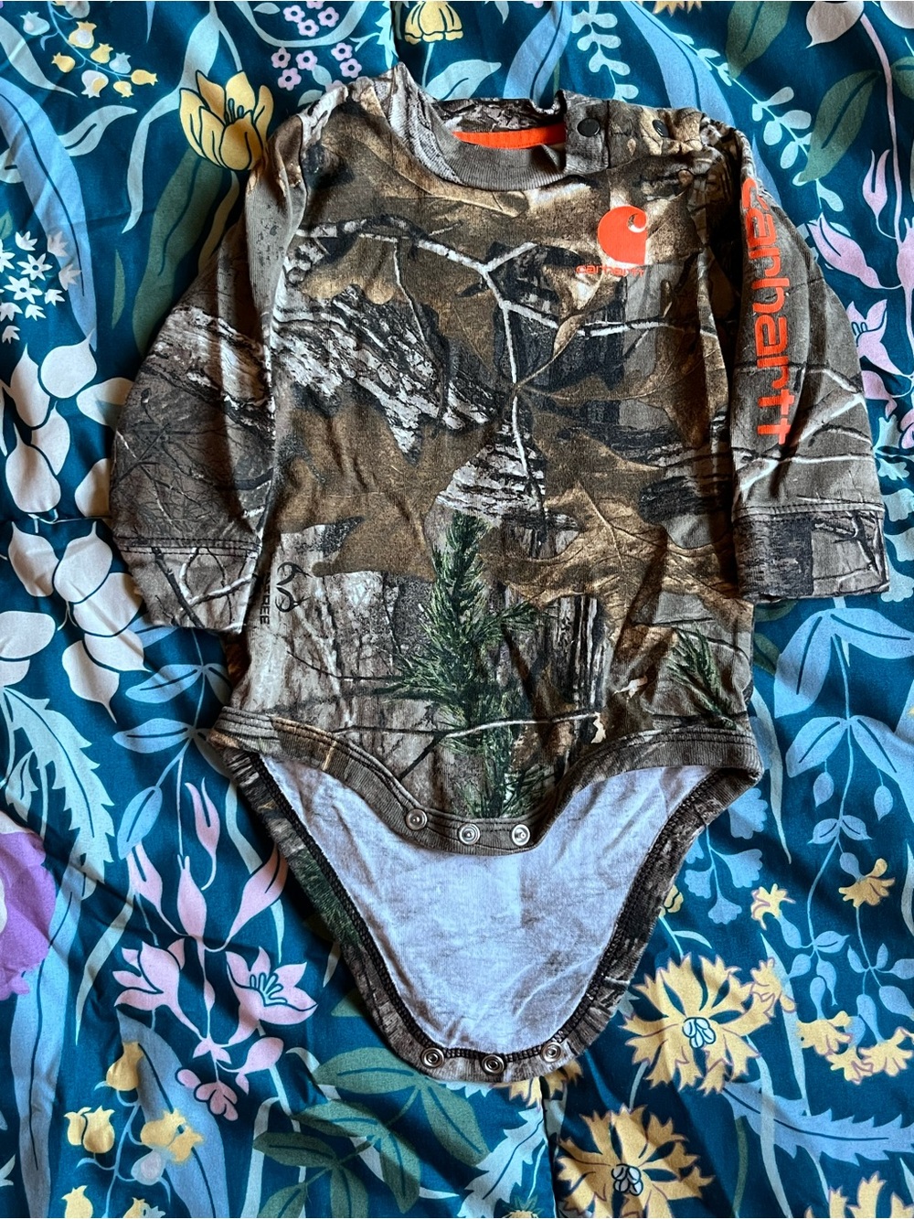 Carhartt Camouflage Long-Sleeve Baby One-Piece Bodysuit Infant Size 9 Months
